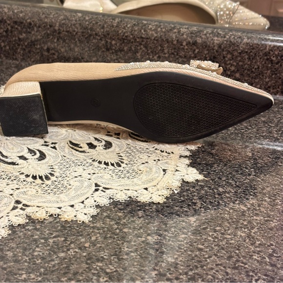 Amazon Beautiful Sparkly Shoes 10 - Picture 8 of 8